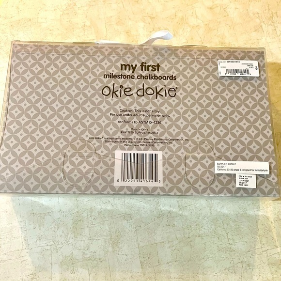 My First Chalkboards and Chalk so you can document baby’s first milestones NIP - Picture 2 of 3